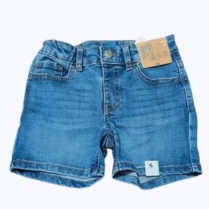 NWT thereabouts Medium Wash 5 Pocket MIDI Adjystable Waist  Jean Shorts